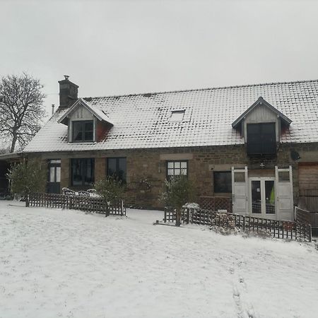 Bed and Breakfast Ferme de Noyes à Sourdeval Extérieur photo